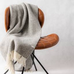 "Grey Wool Throw Blanket With Fringes Eco-Friendly Bedspread - 55""x79" - thumbnail 3