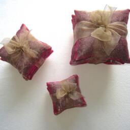 Lavender Sachet Gift Set in Silk Size Small - thumbnail 2