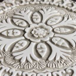 Circulo Suzani Ceramic Wall Design, Outdoor Art For Garden Decor, Tile Kitchen, #4 Circle Cutout 26cm Beige - thumbnail 3