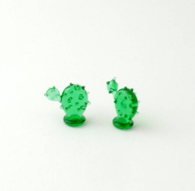 E30-00 Miniature Cactus - image 1