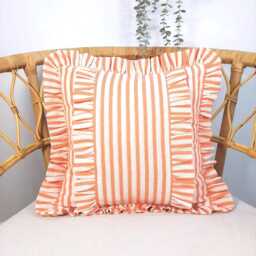 Bohemian Linen Striped Pillow Cover With Frill Edges - thumbnail 3