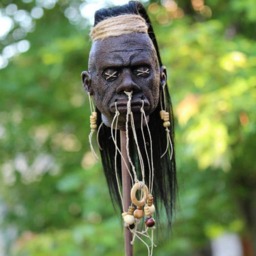 Shrunken Head Tribal Replica - thumbnail 2