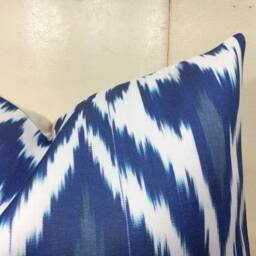 Silk Ikat Pillow Cover, Handwoven Decorative Cushion - 16x16 - thumbnail 3