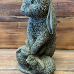 Stone Garden Large Rabbit Family Statue Ornament - thumbnail 2