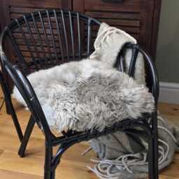 Luxury Genuine Sheepskin Cushion Cover - Soft, Plush Pillow Case For Cozy Comfort - thumbnail 1