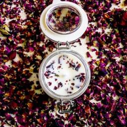 Wild Roses Handpoured Soy Wax Scented Candle & Botanical Flora - Birthday Gift Eco Friendly - thumbnail 2
