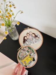 Custom Family Portrait Embroidery Hoop Art - Personalized Wedding Gift - thumbnail 1
