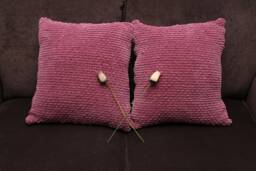 Handmade Pink Knitted Decorative Throw Pillows, Cozy Home Decor