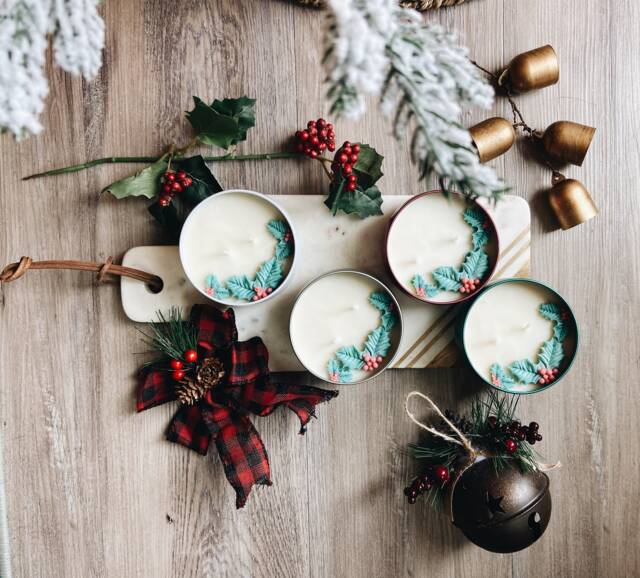 Winter Candle Gift Set Soy Wax Holiday Scents - image 1