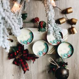 Winter Candle Gift Set Soy Wax Holiday Scents - thumbnail 3