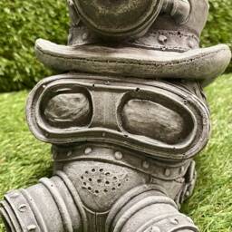 Concrete Steampunk Mask Ornament Outdoor Garden Sculpture Frost Protected/Halloween D??cor - thumbnail 3