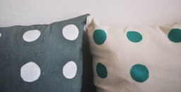 "Coppia Di Federe in Cotone Decorato, Bianco E Verde, ""Rainandsnow" - thumbnail 1