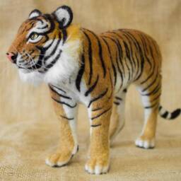 Made To Order Needle Felted Tiger Custom Needle Felted Animal Sculpture - thumbnail 3