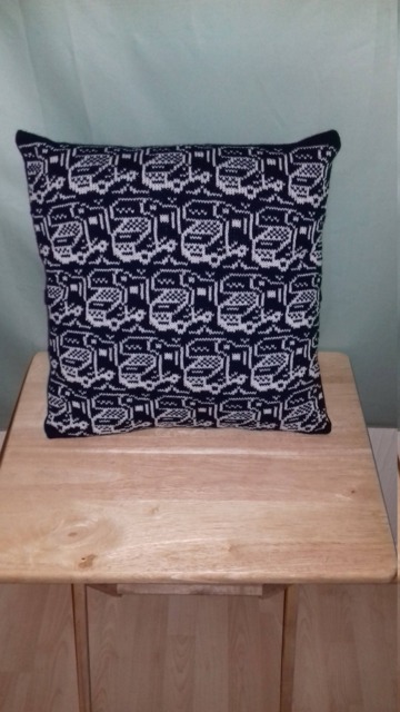 Handmade Knitted Motorhome Cushion Cover Complete With Infill - image 1