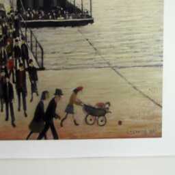 L.s. Lowry Art Print - Floating Bridge Southampton Walnut Finish Frame With Mount & Textured Image - thumbnail 3