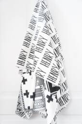Personalized Organic Cotton Baby Blanket - Reversible Name Design