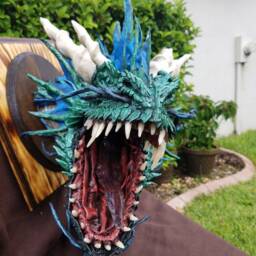 Green Dragon Trophy - thumbnail 3