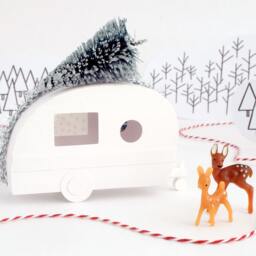 Retro Camper Craft Kit For Adults - Diy Christmas Ornament Or Mantel Decoration - thumbnail 3