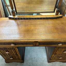 Vintage Old Charm Linenfold Dressing Table With Mirror Restored - thumbnail 3
