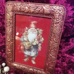 Upcycled Christmas Picture Frame - Seasonal Decor Vintage Style Retro Home Mantle Piece Gift Santa Clause - thumbnail 3