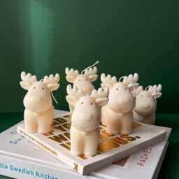 Reindeer Soy Wax Candle - Holiday Christmas Decor - thumbnail 2
