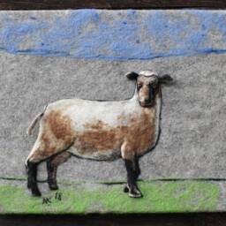 Felt Wall Hanging, Felted Sheep, Wool Art By Dalianerijusfelt - thumbnail 3