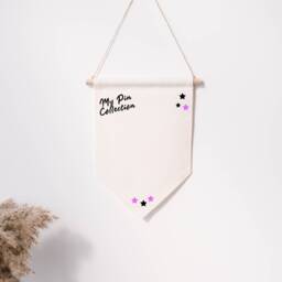 Pin Badge Display - Pennant Banner Enamel Pin Holder Bagde Storage Wall Hanging - thumbnail 2