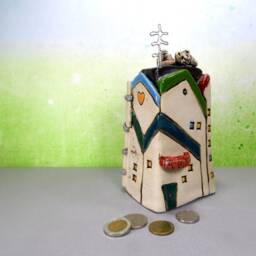 Handmade Ceramic House Sculpture, Miniature Colorful With Cats - thumbnail 4