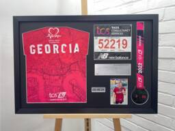 London Marathon 2024 Medal Display Frame Bib, T-Shirt & Photo - thumbnail 1