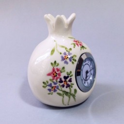 Pomegranate Desk Clock White Ceramic With Floral Decoration - thumbnail 3