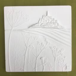 Le Mont St Michel & Wild Flower Bas Relief, Fossil Art, Plaster Art - thumbnail 3