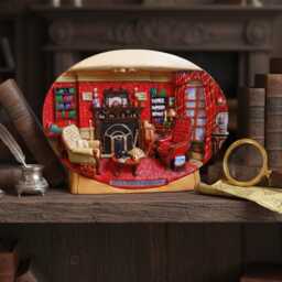 Sherlock Holmes Office Figurine Plaque, Highly Detailed, Hand Painted - thumbnail 1