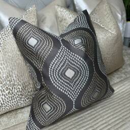 Handmade Cushion Cover, Scatter Pillow Brown - Taupe Abstract Design Size 16 - thumbnail 1