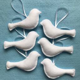Handmade White Felt Birds, Christmas Tree Toppers, Decor Set Of 10 - thumbnail 2
