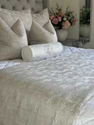 Elegant Champagne Silver Bed Runner Luxury Throw Scarf Comforter, Double - King Size Runner, Bedding Curico - thumbnail 1