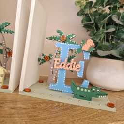 Personalized Safari Animal Bookends Hand Painted Nursery Decor - thumbnail 2