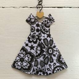 Customizable Wire First Name, Jade, Annealed Child's Metal Door Plate, Origami Dress Wall Decoration - thumbnail 3