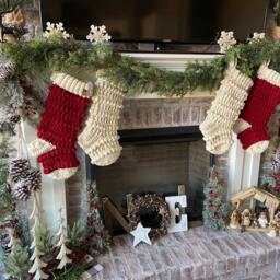 Handmade Chunky Knit Christmas Stocking - Acrylic Yarn, Farmhouse Style - thumbnail 3