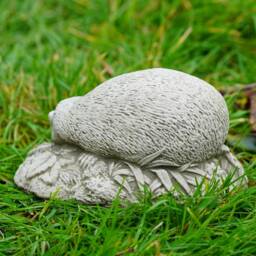 Hedgehog Stone Statue - Outdoor Garden Animal Reconstituted Sculpture Ornament British Wildlife Gift - thumbnail 2