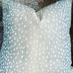 Designer Pillow Cover, Vern Vip, Antelope, Linen, Aqua - thumbnail 3