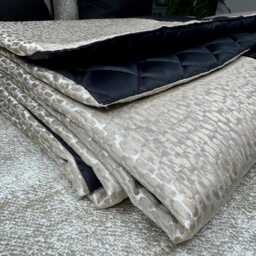 Elegant Black Gold Champagne Bed Runner Luxury Antelope Print Scarf For King, Super King & Double Bedding , Comforter - thumbnail 4