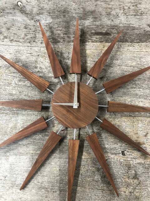 starburst Clock Brass Or Chrome Rods Mid-Century Retro Wall - image 1