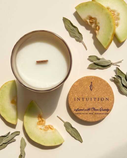 Clear Quartz Soy Candle, Wooden Wick Intuition Aromatherapy, Hand Poured Sage Violet Amber - image 1