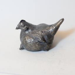 Mother Hen, Bronze Bird Sculpture, Hen Art - thumbnail 2