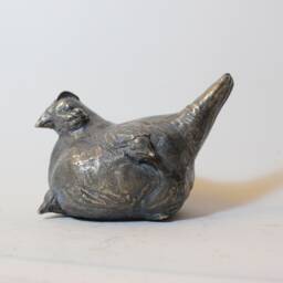 Mother Hen, Bronze Bird Sculpture, Hen Art - thumbnail 3