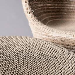 Light & Beautiful Stool Made Of Recycled Cardboard Honeycomb Panels - thumbnail 3