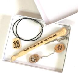 Personalized Olive Wood Yad Torah Pointer, Tallit Clips, Bar Mitzvah Gift - thumbnail 2