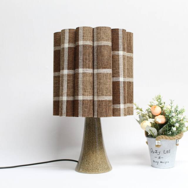 Brown Plaid Fabric Table Lamp Ceramic Base For Personalised Gift-87# - image 1