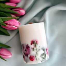 Large Scented Pillar Candle, Candle Gift For Her, Dried Flower in A Box, Gift Idea Women, Long Lasting Candle, Birthday