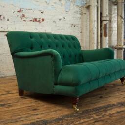 Handmade 2 Seater Emerald Green Velvet Fabric Chesterfield Sofa - thumbnail 2
